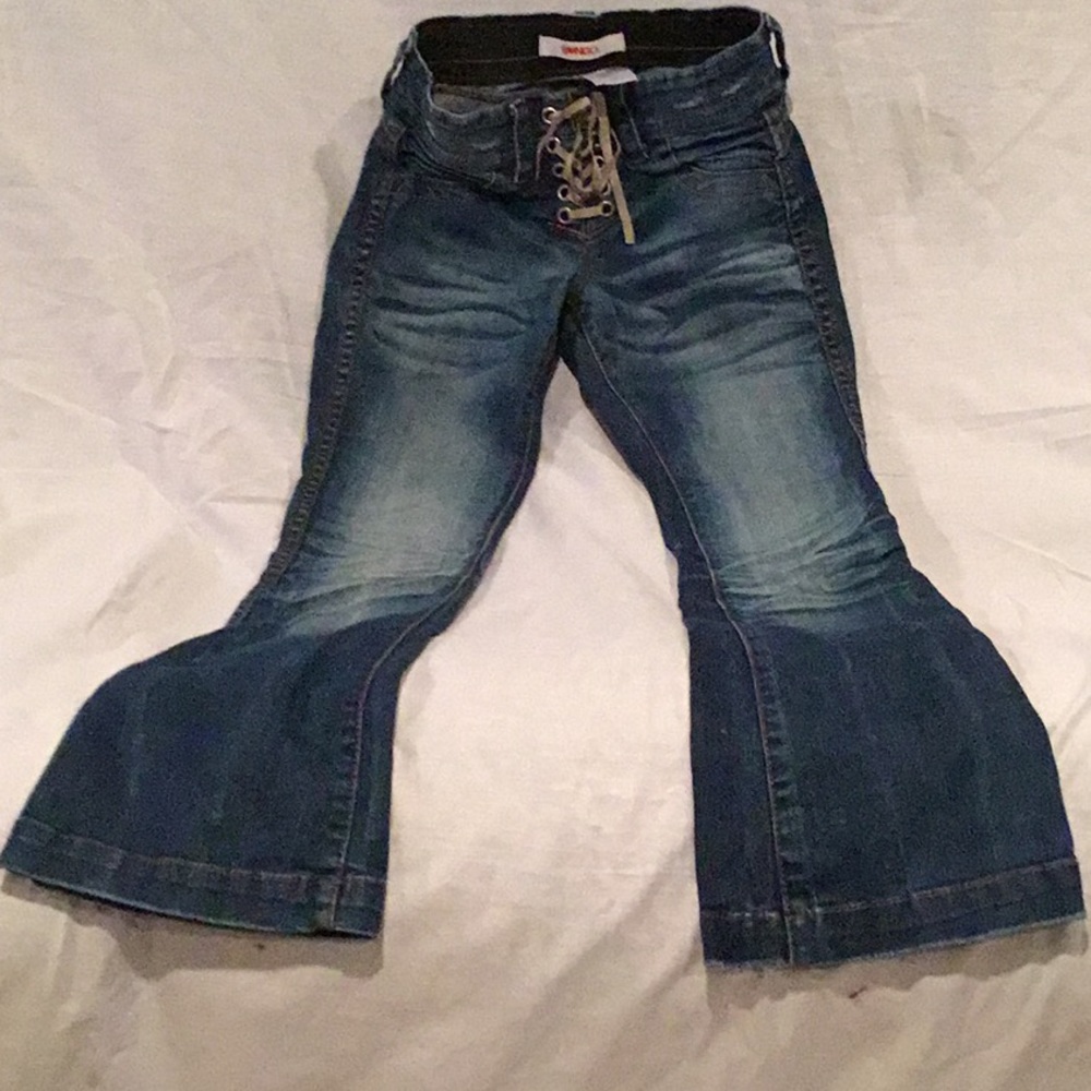 Q) Girls Bongo Jeans, worn, excellent condition